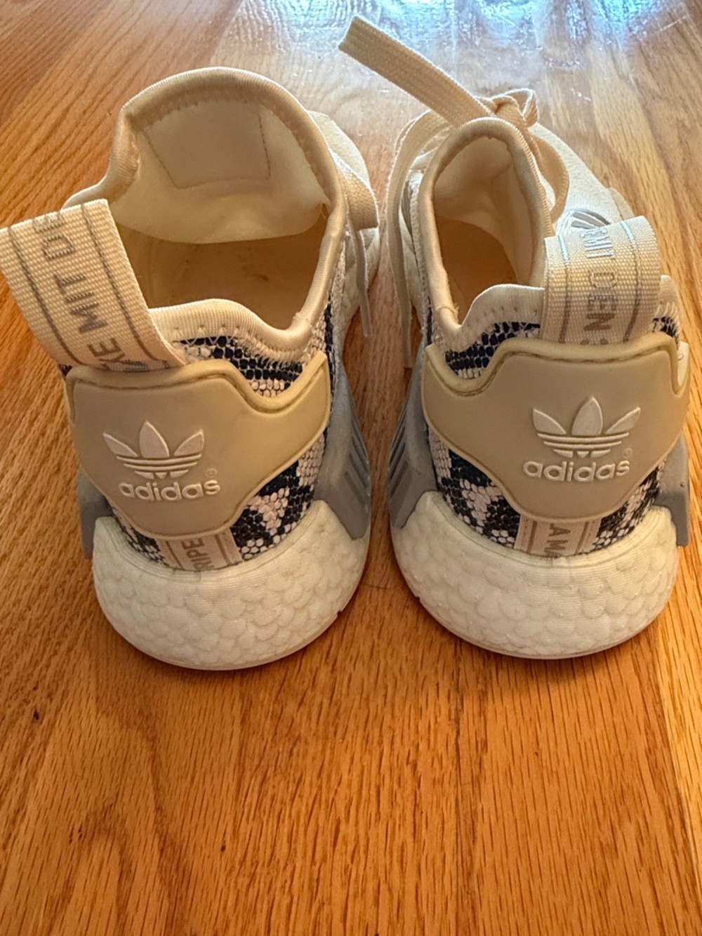 Adidas NMD with snakeskin / cream and gray color sneakers - Picture 3 of 8